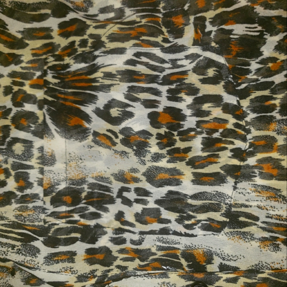 Leopard top - Picture 6 of 8